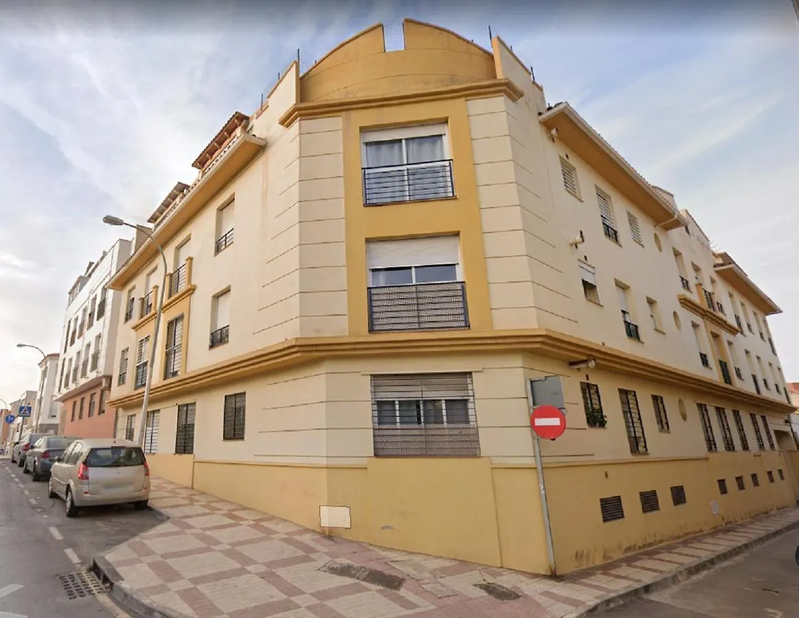 Malaga Yellow Duplex Free Parking And Terrace 0*,  Hiszpania